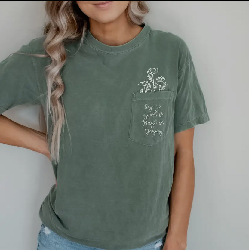 Tis So Sweet To Trust in Jesus Pocket T-shirt